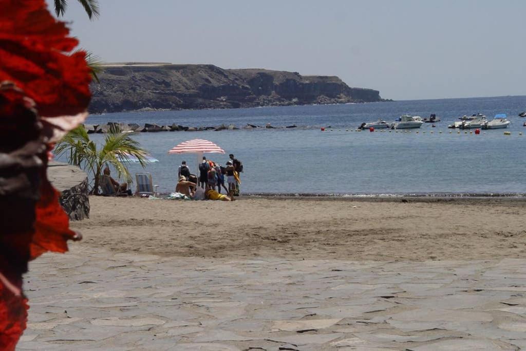 Casa Blanca , nahe am Strand , WiFI frei Guía de Isora Exterior foto